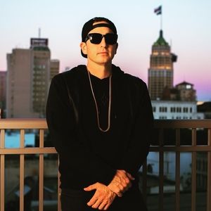 Meet your Posher, Merritt